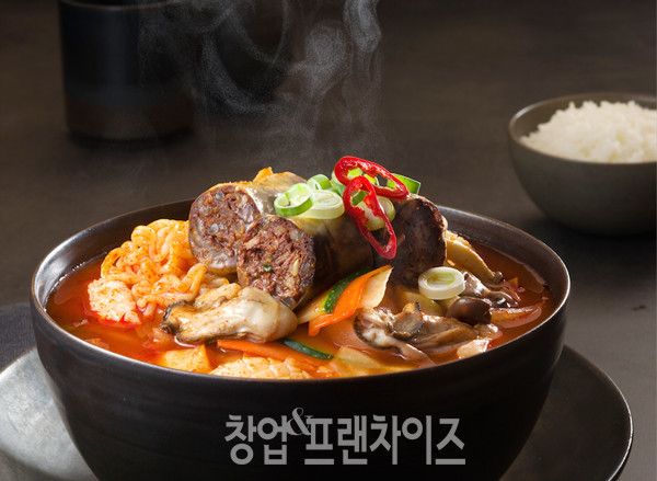 큰맘할매순대국 (주)보강엔터프라이즈 ⓒ 사진 업체 제공