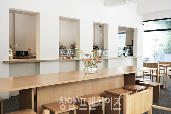 컴컴베이커리카페 ⓒ 사진 이현석 팀장