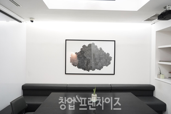 컴컴베이커리카페 ⓒ 사진 이현석 팀장