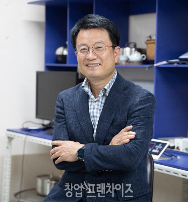 지닉스(주) 이민기 대표 ⓒ 사진 유흥선 기자, 업체 제공