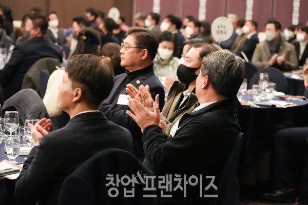 제23회 한국프랜차이즈산업발전 유공 시상식 ⓒ   사진 이현석 팀장·한국프랜차이즈산업협회 제공