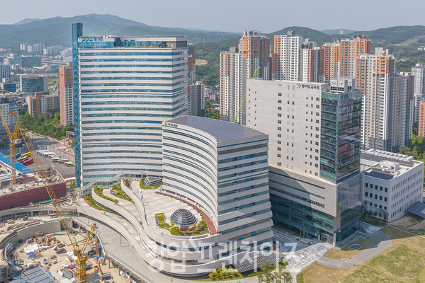 경기도청 전경. 경기도 제공