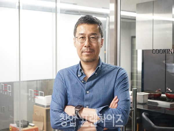 평이담백뼈칼국수 한성희 대표 ⓒ 사진 업체제공