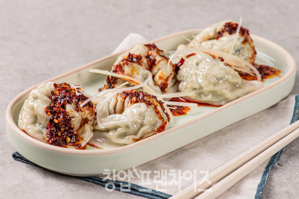 평이담백뼈칼국수 ⓒ 사진 업체제공