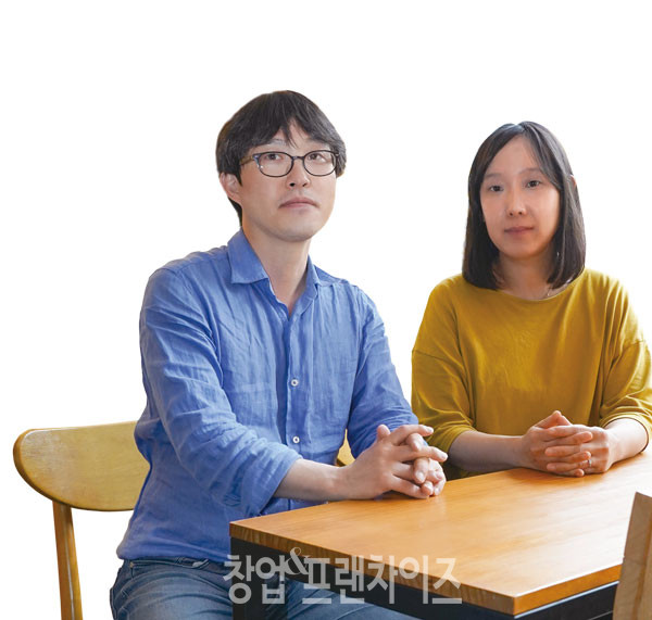 소월길 밀영 김규완·한미영 대표  ⓒ 사진 김효진 기자
