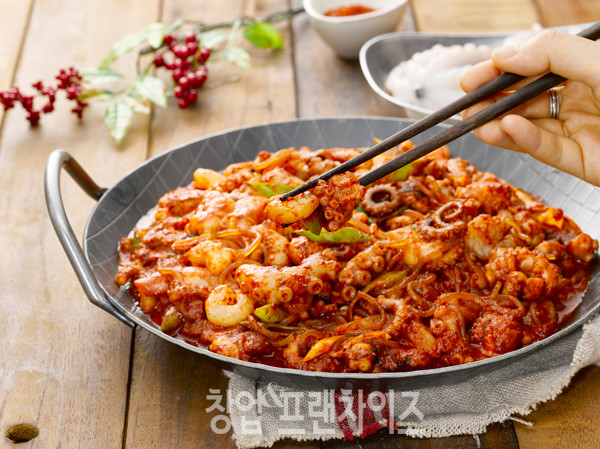용호洞낙지 ⓒ 사진 황윤선 기자