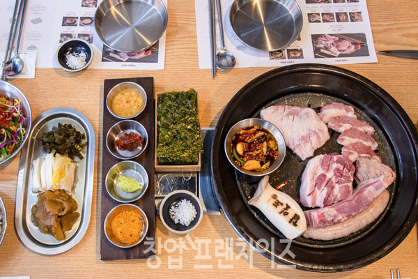 사람 사는 고깃집 김일도 ⓒ 사진 유흥선 기자