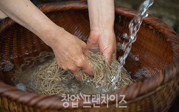 개수리막국수 ⓒ 사진 업체 제공