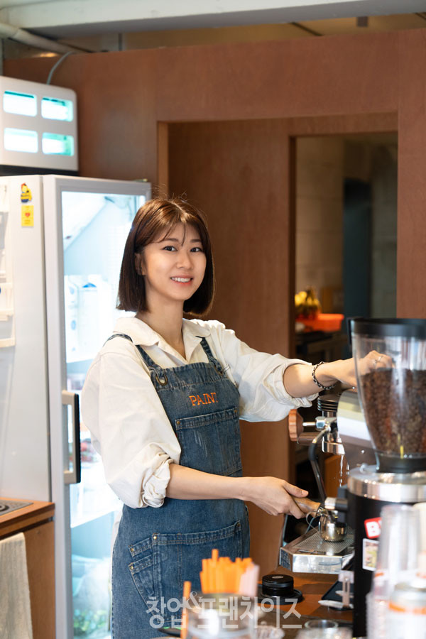 페인트커피&바 강민지 대표 ⓒ 사진 이현석 팀장