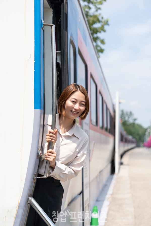 카페 기차가 있는 풍경 박세영 점장  ⓒ 사진 이현석 팀장