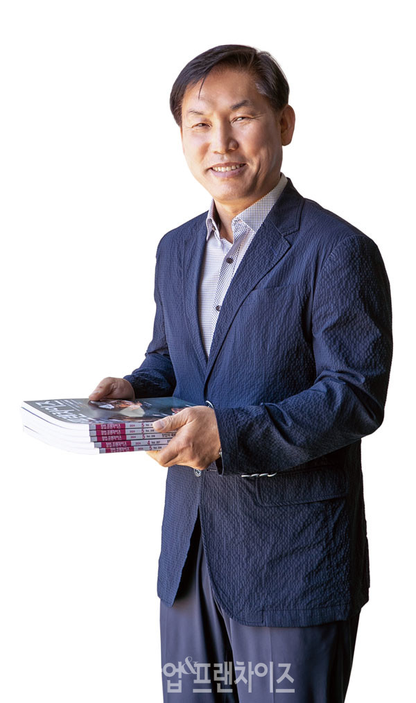 성운도서 민수현 대표 ⓒ 사진 유흥선 기자